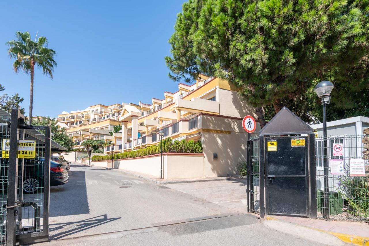 Soek La Romana Seafront Marbella Luaran gambar